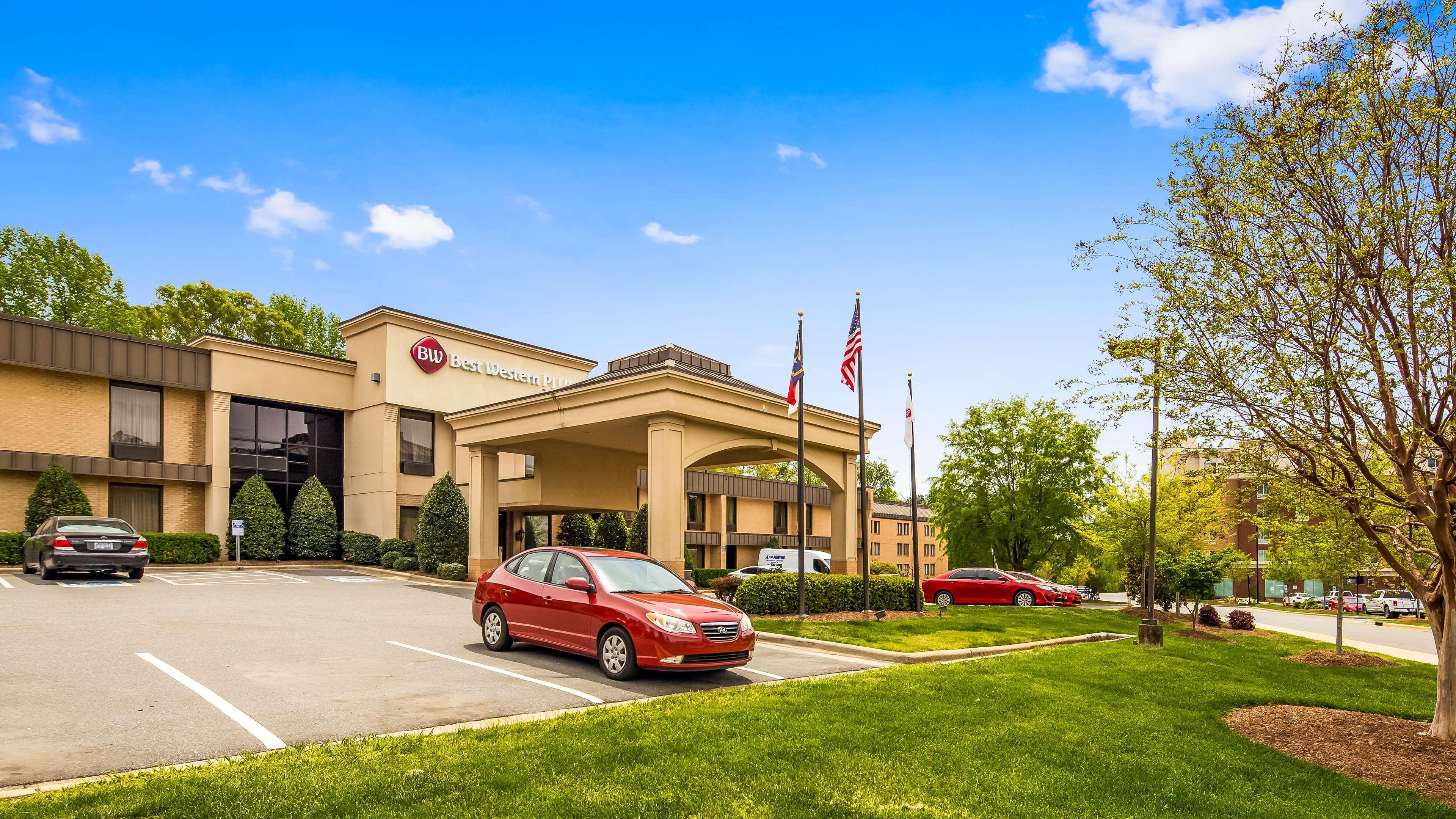 Best Western Plus Cary - Nc State Exterior foto
